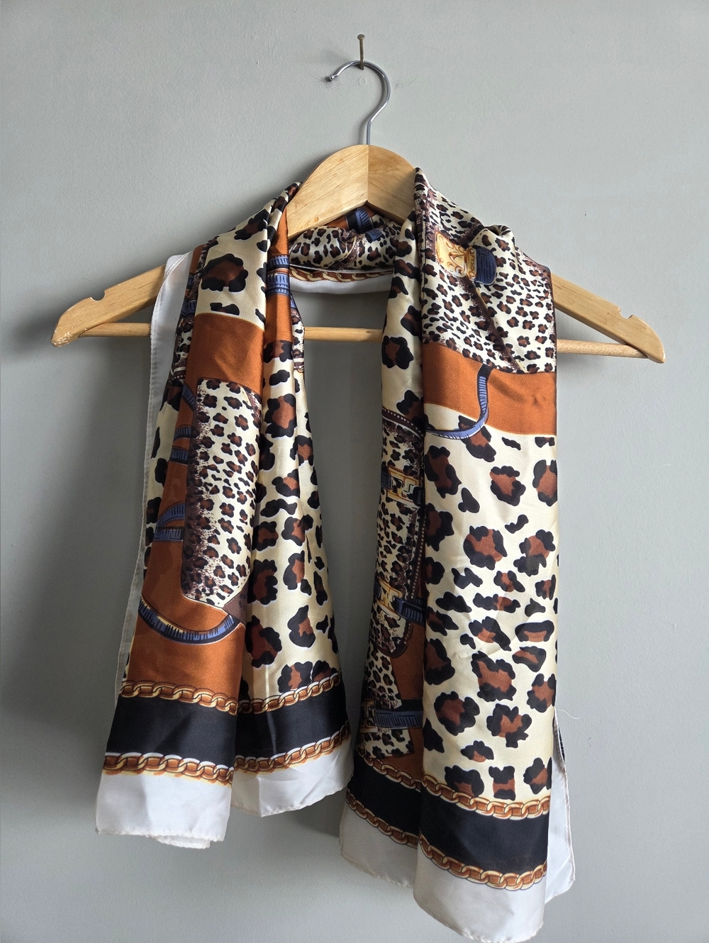 Melanie Lyne Satin Leopard Animal Print Handbag Chain 42" Square Scarf Wrap